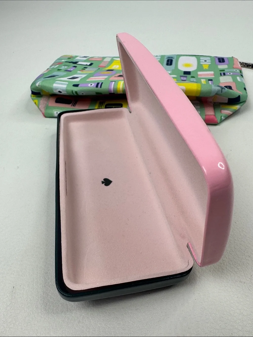 kate spade Green Printed Cosmetic Pouch & Pink Kate Spade Sunglasses Case set